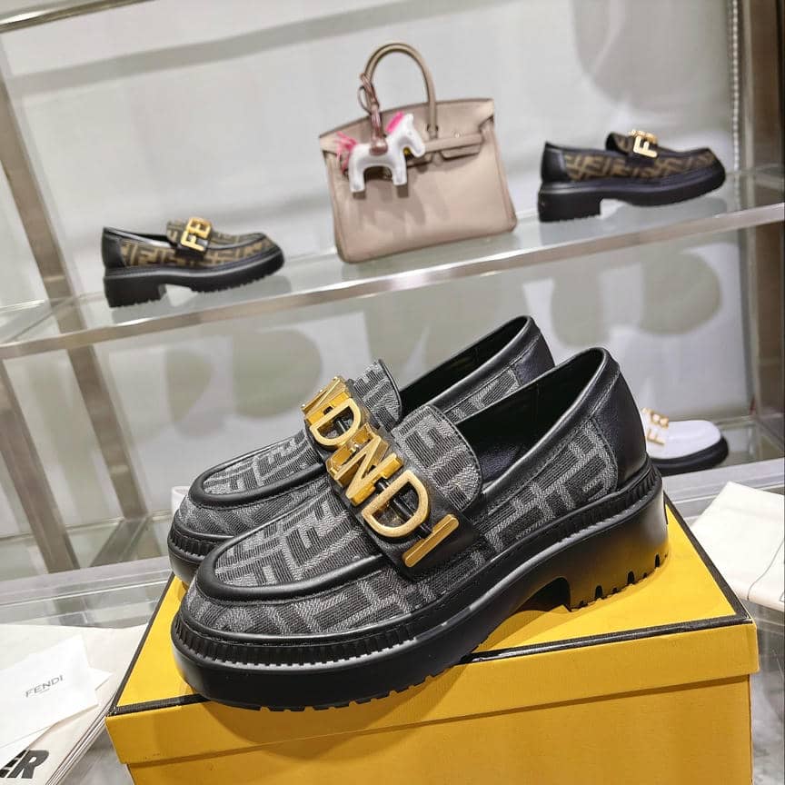 Fendi Loafer-3